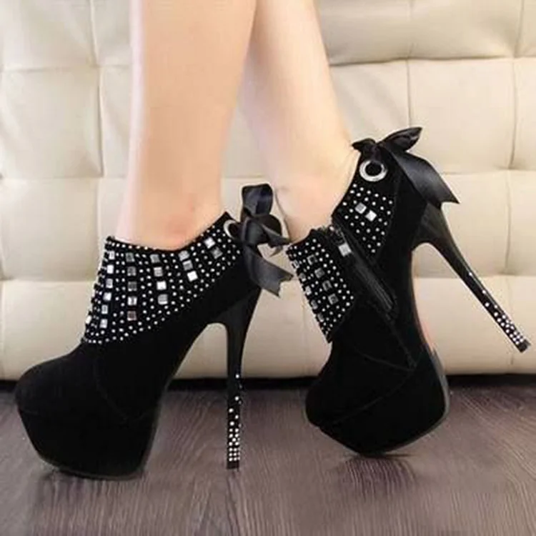 Vintage Studs Booties with Round Toe and Stiletto Heels Vdcoo