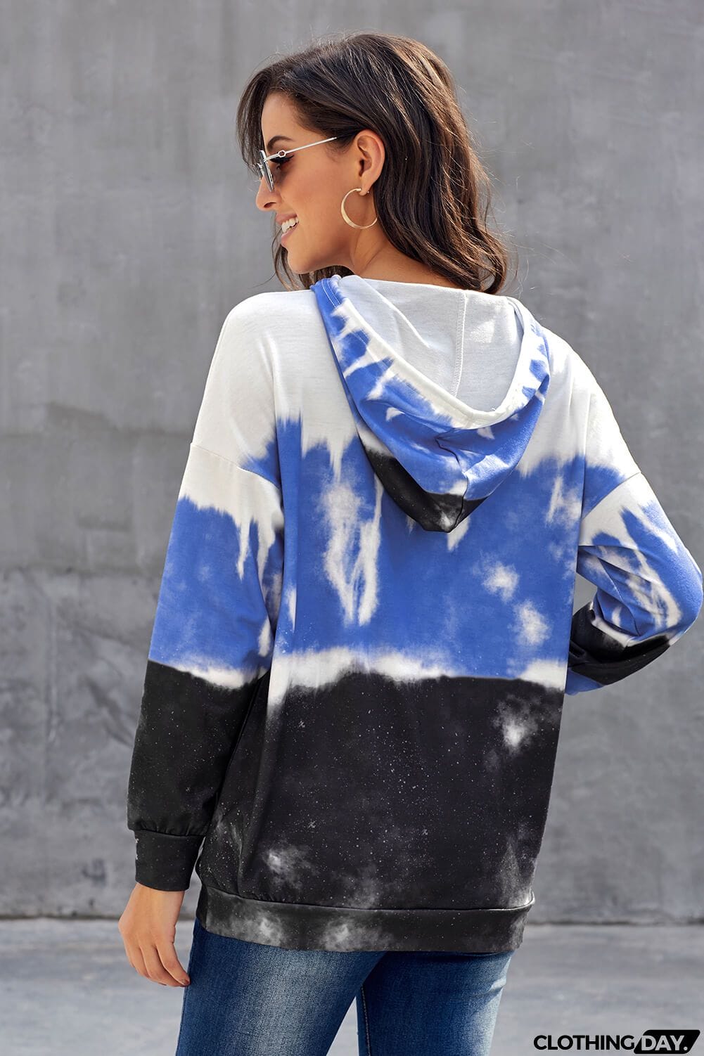 Women's Sky Blue Dye Gradient Long Sleeve Pullover Hoodie