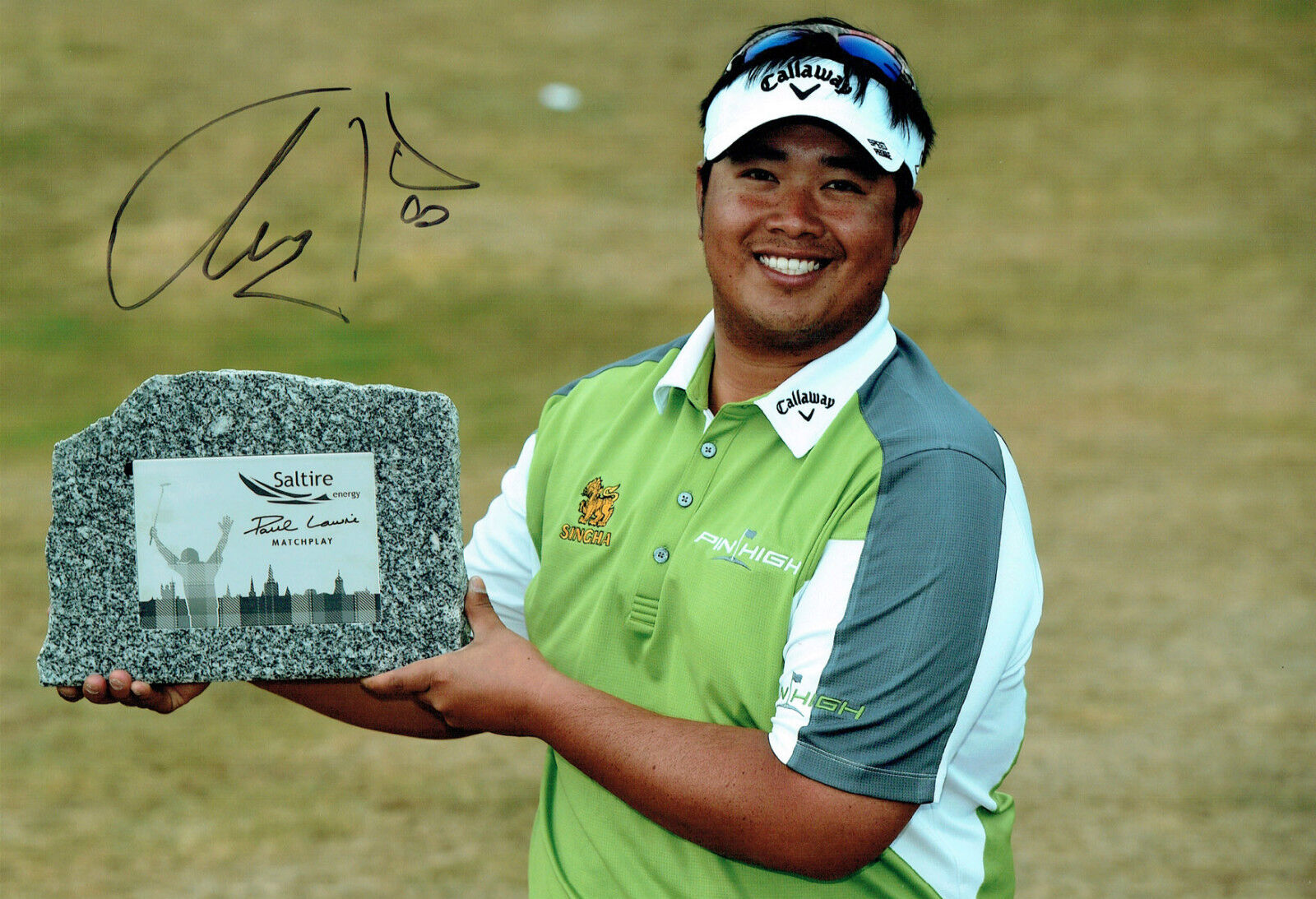 Kiradech APHIBARNRAT 12x8 Photo Poster painting Signed Autograph Matchplay Golf Winner AFTAL COA