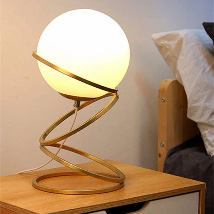 Modern Creative Ball Table Lamp