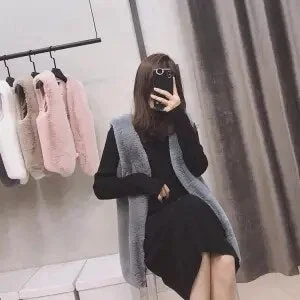 High Quality Faux Fur Vest Coat Women Autumn Winter Sleeveless V-Neck Soft Hairy Waistcoat Fur Jacket Outerwear Plus Size