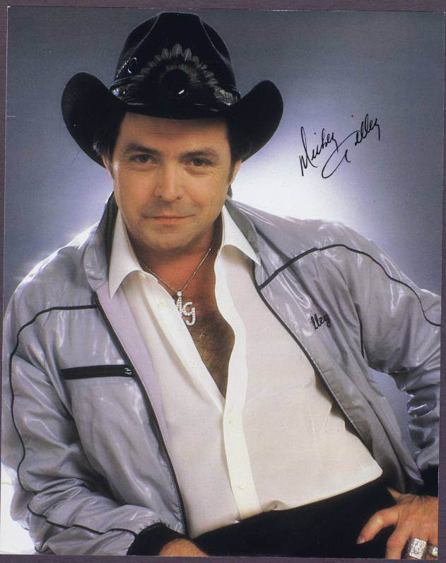 MICKEY GILLEY ORIGINAL 8 x 10