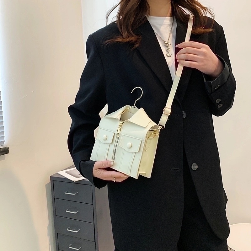 Women’s Pu Leather Solid Color Streetwear Square Magnetic Buckle Shoulder Bag Crossbody Bag