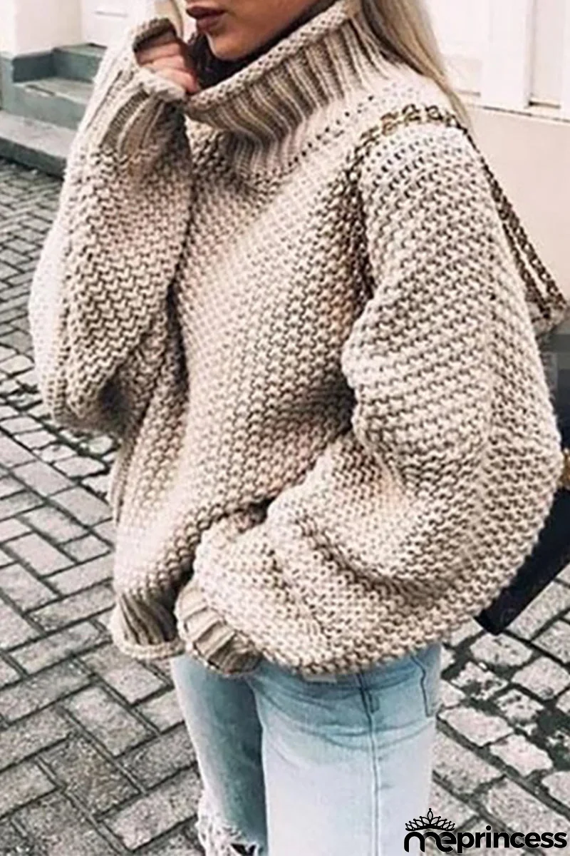 Fashionable and Minimalist winter Sweater