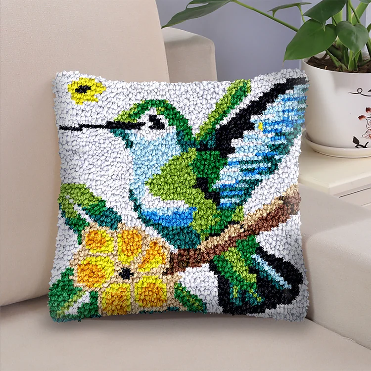 Kingfisher - Latch Hook Pillow Kit veirousa