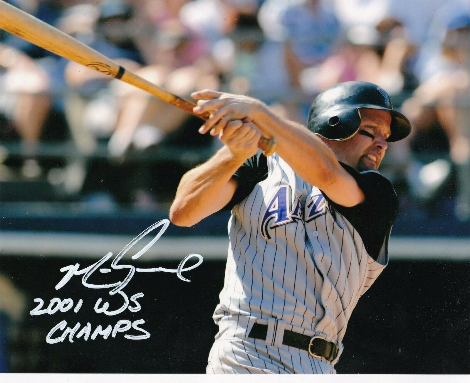 MARK GRACE ARIZONA DIAMONDBACKS 2001 WS CHAMPS ACTION SIGNED 8x10