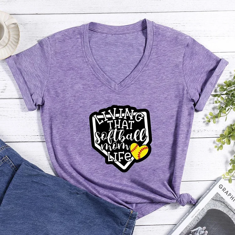 living that baseball mom life V-neck T-shirt-0025857