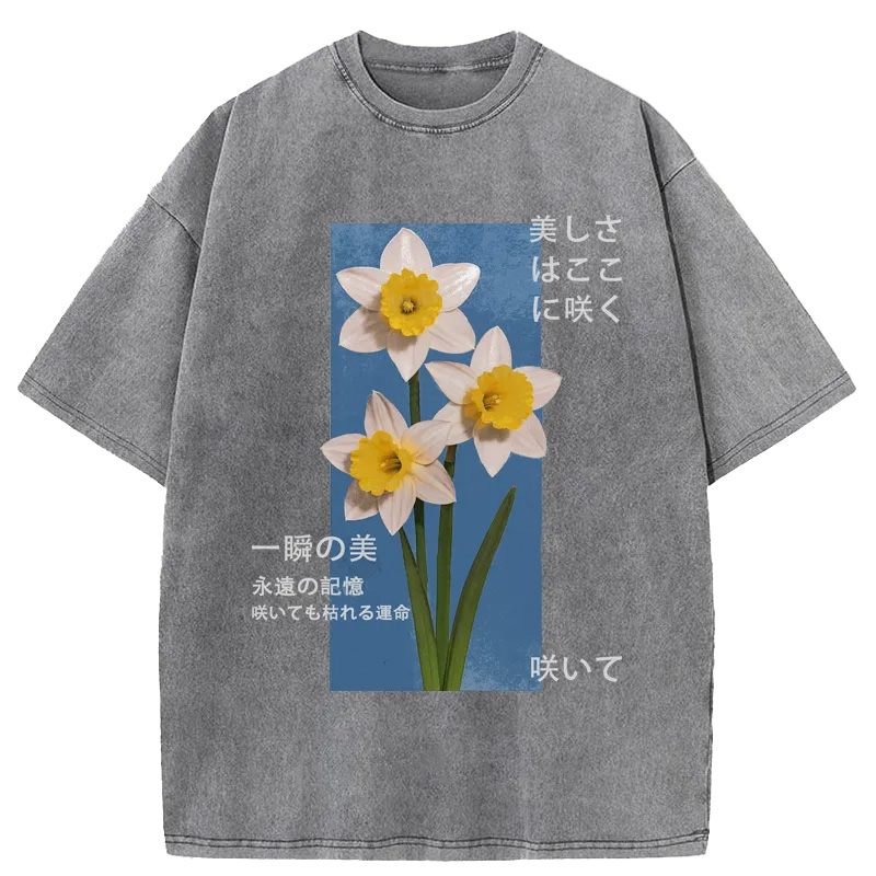 Beautiful Japanese Flowers Poster T-shirt elevenforest