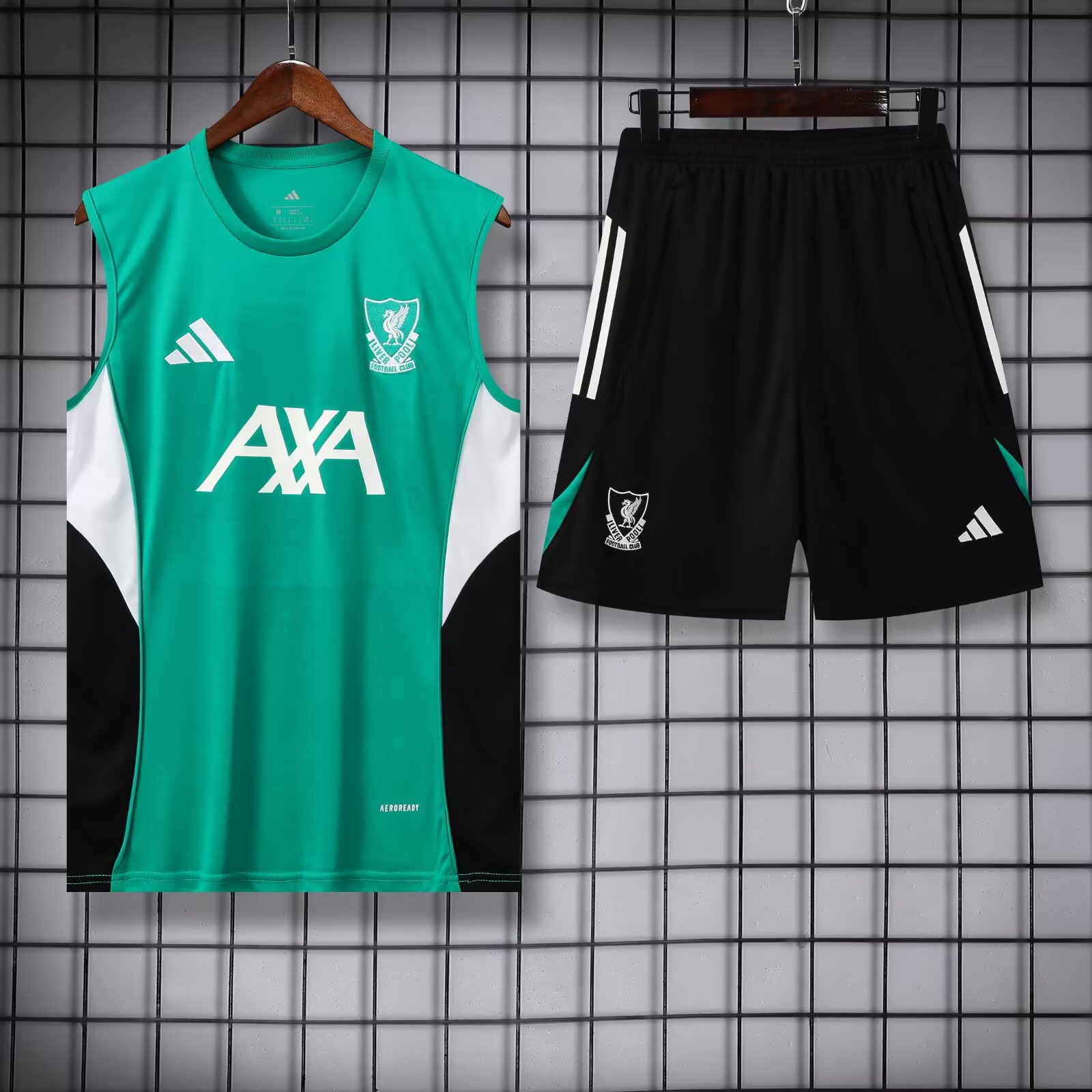 2025/2026-TRA-LIV-SLV-F-B02046