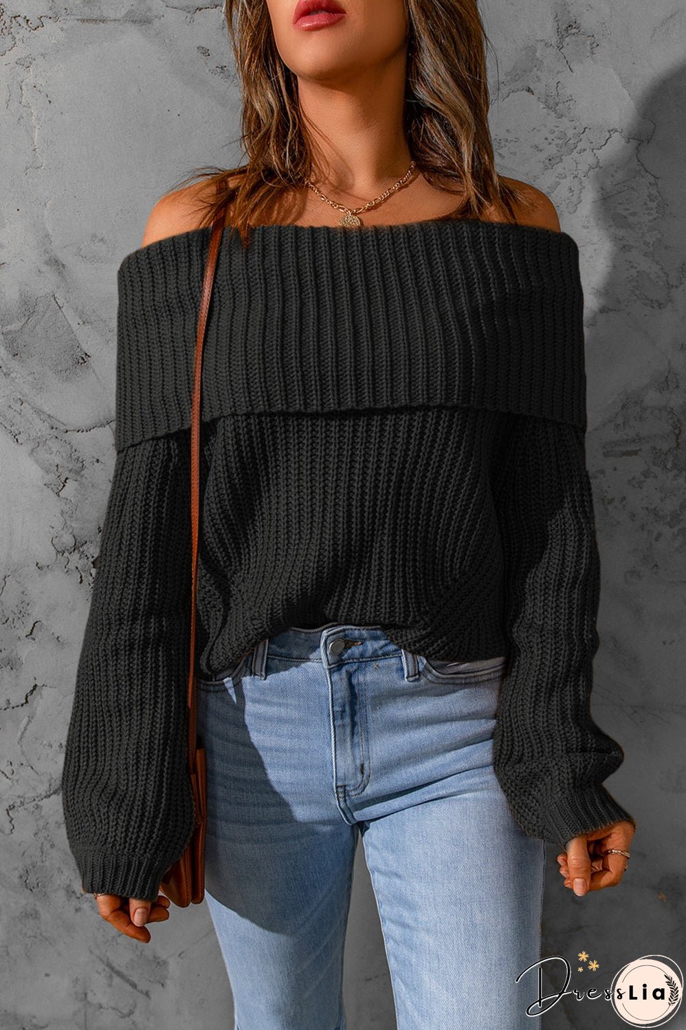 Trendy and Elegant winter garment