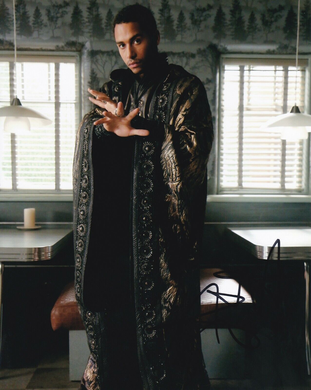 ELLIOT KNIGHT hand-signed ONCE UPON A TIME 8x10 uacc rd coa MERLIN THE SORCERER