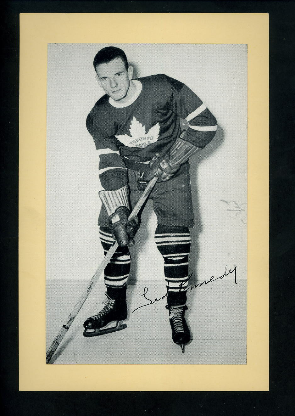 # 414 Ted Kennedy 1944-63 Beehive Group 2 Photo Poster paintings Toronto Maple Leafs