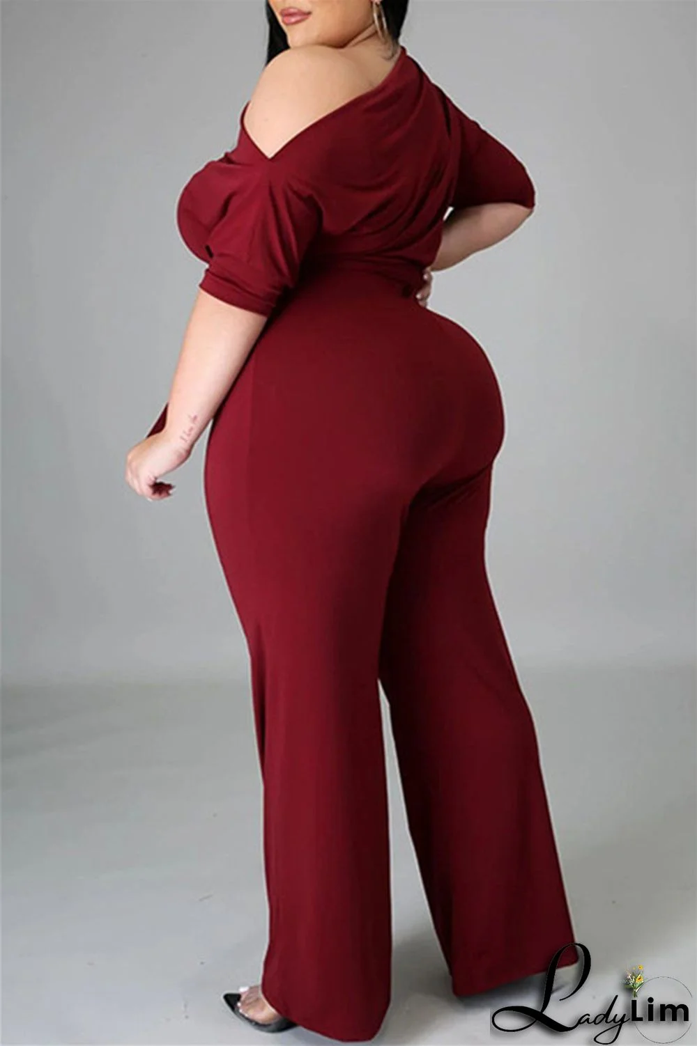 Red Fashion Casual Solid Basic Oblique Collar Plus Size Jumpsuits