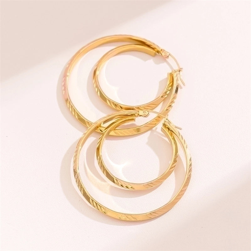 2 Pieces Retro Minimalist Round Waves Plating 201 Stainless Steel 18K Gold Plated Hoop Earrings