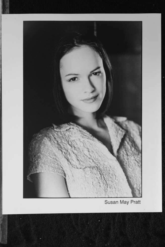 Susan May Pratt - 8x10 Headshot Photo Poster painting with Resume - Center Stage