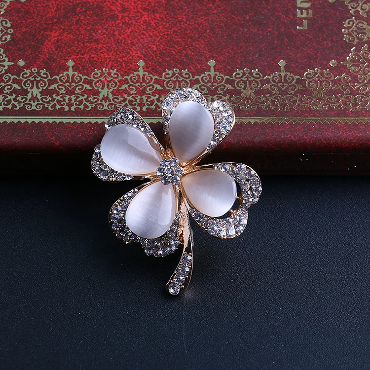 Fashion White Cymophane Diamonds Four Leaf Clover Flower Brooch  Flycurvy [product_label]