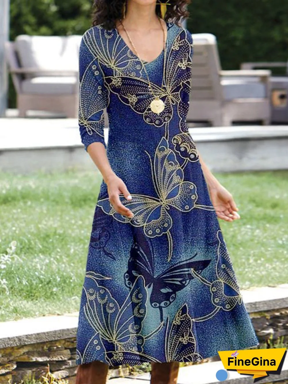Women's 3/4 Sleeve Scoop Neck Graphic Midi Dress