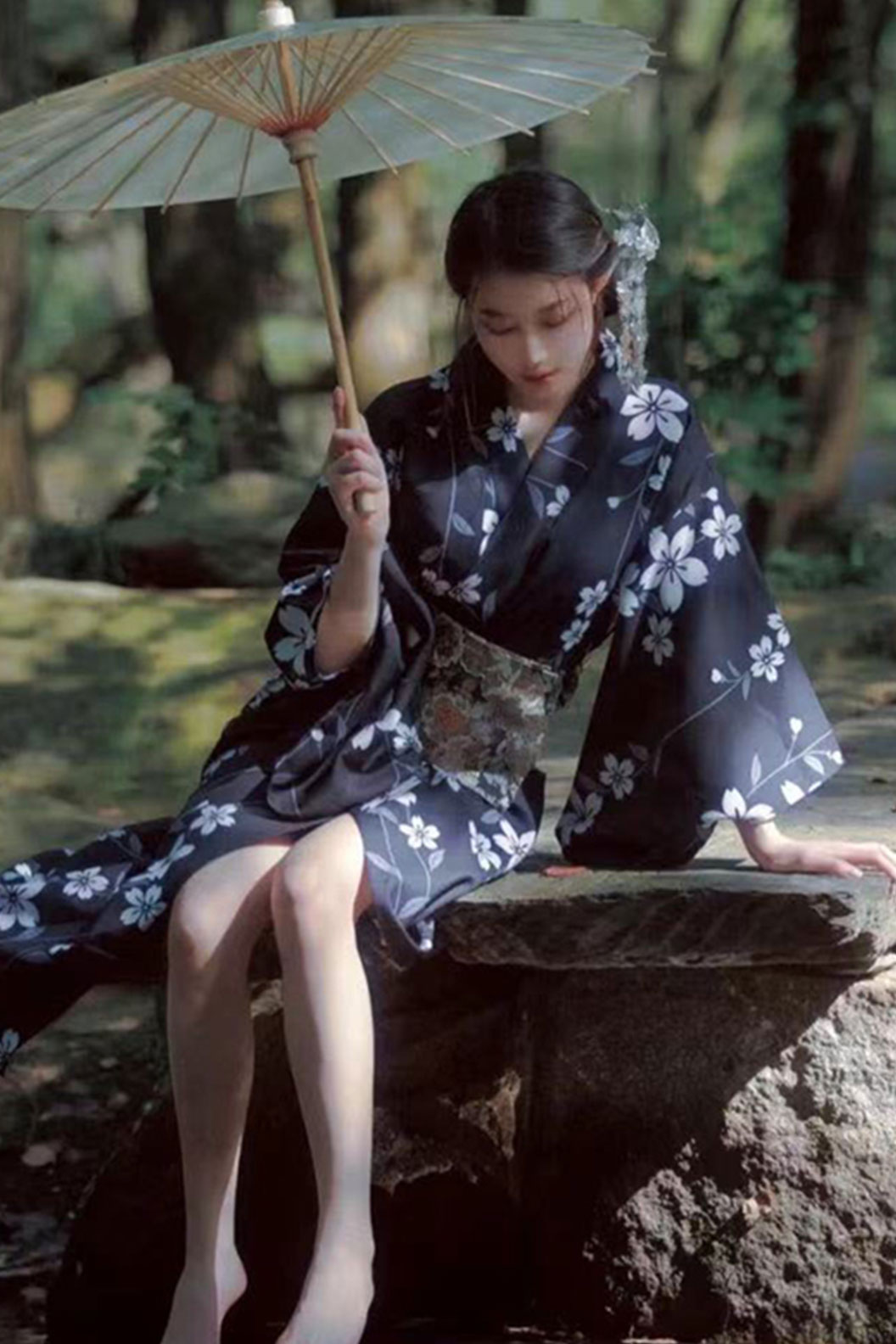Yukata Kimono Black Gown with White Cherry Blossom and Chinese Style - なつまつり  Stupa Stones
