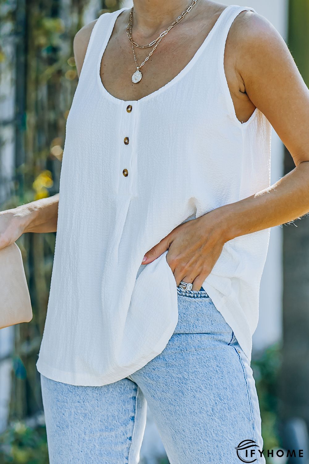 White Button Textured Tank Top | IFYHOME
