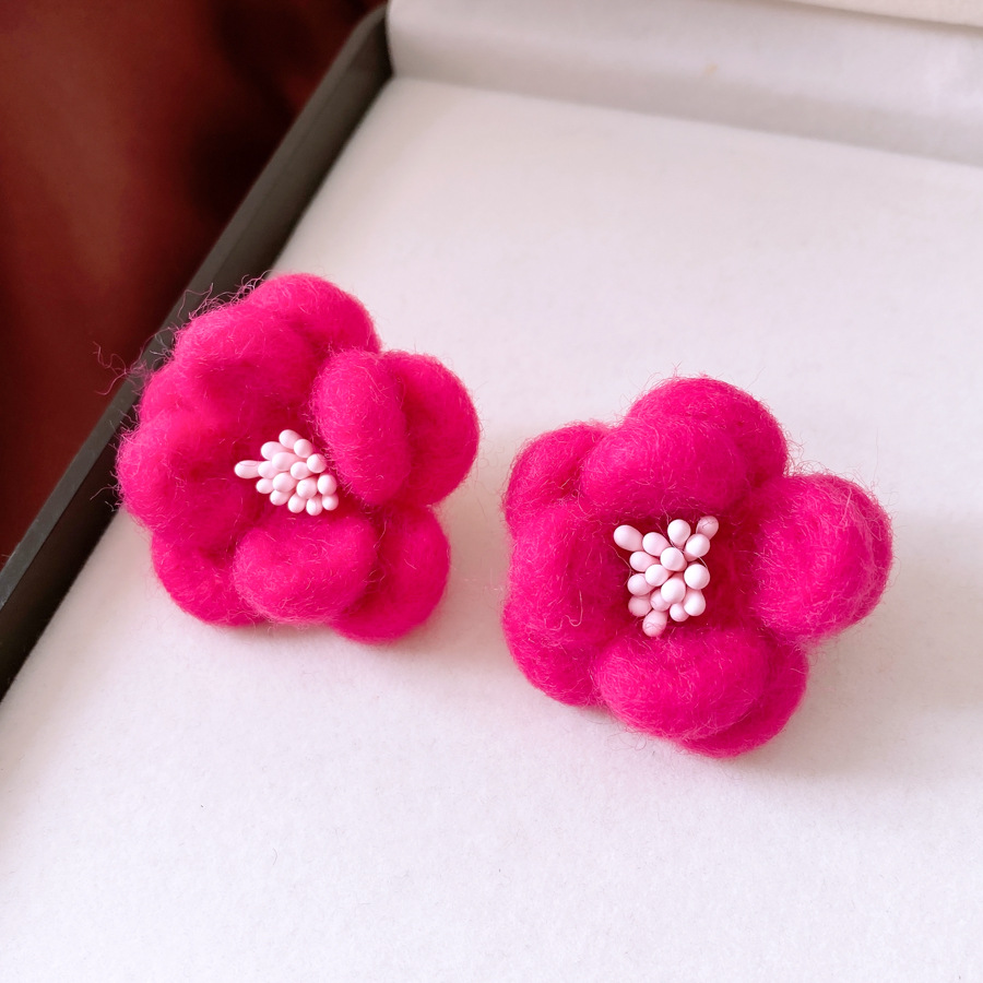 Autumn/Winter Silver Needle Cotton Resin Flower Earrings - Unique Design Versatile Stylish Sweet and Elegant for Women