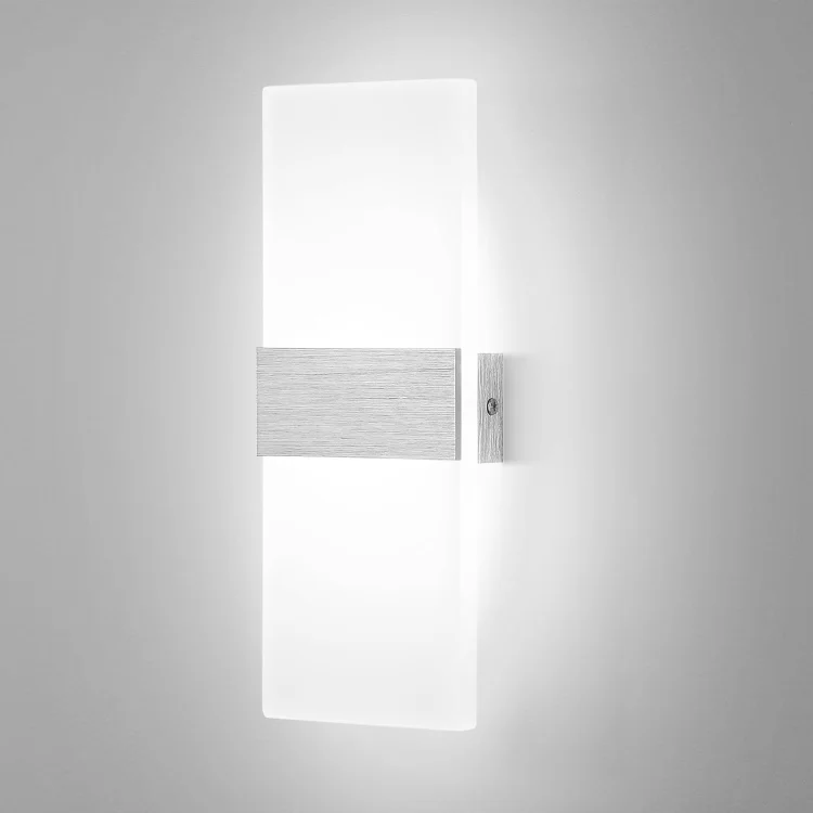 Lightess-Focus on affordable & worthable home lights