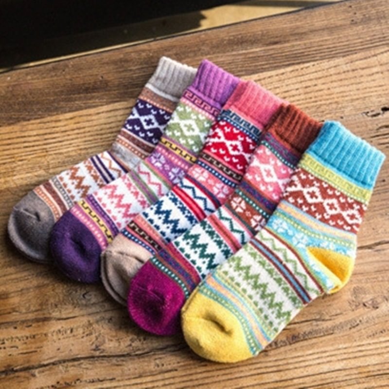 Retro Cross Flower 5 Pairs Medium Tube Socks