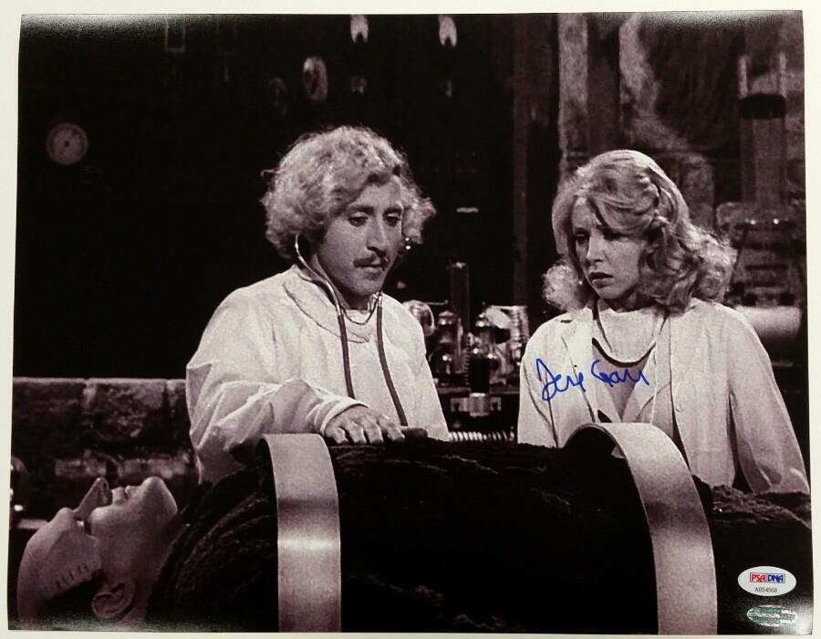 TERI GARR Signed 11x14 Photo Poster painting #4 YOUNG FRANKENSTEIN Actress Auto w/ PSA/DNA COA