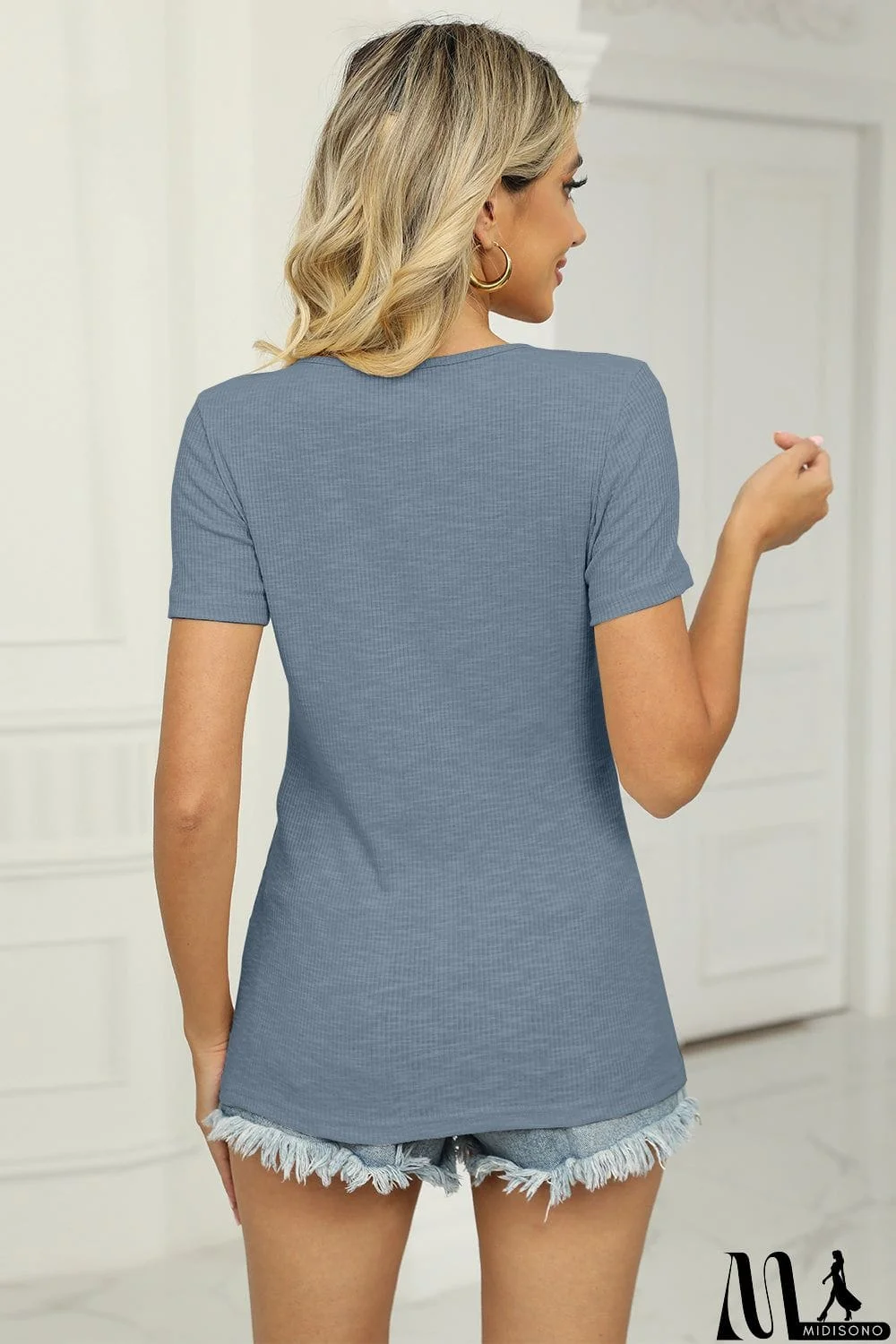 MidiSono - Twisted V-Neck T-Shirt