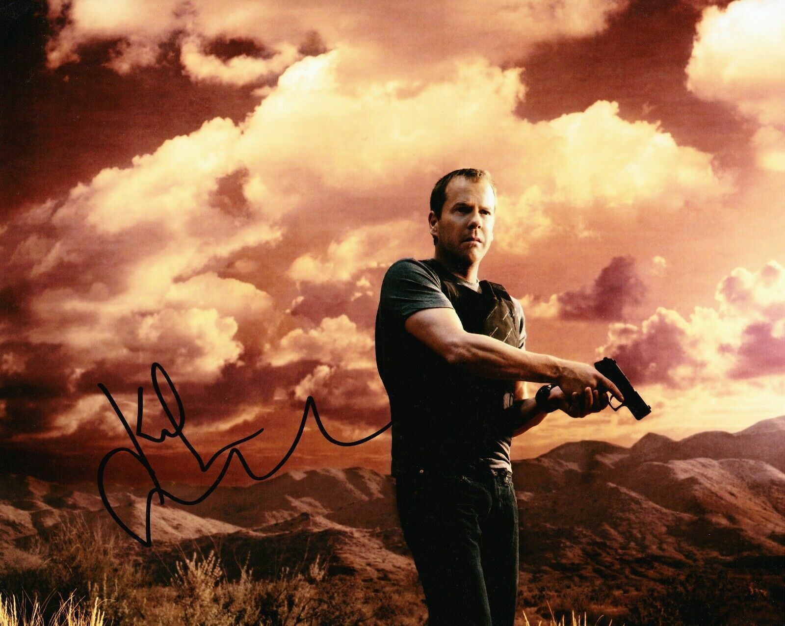 Kiefer Sutherland Signed 10X8 Photo Poster painting 24