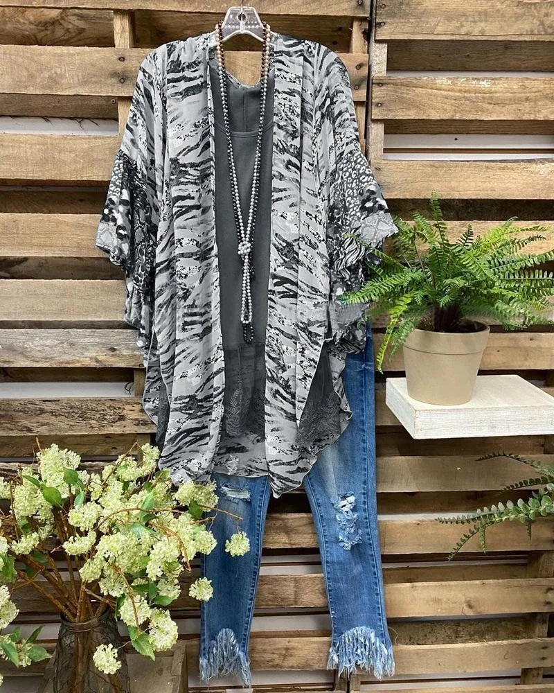 Fashionably Loose And Patterned Cardigans