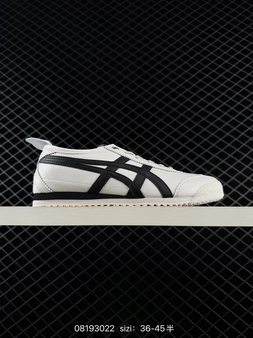Comfortable anti-slip wear-resistant low-top casual running shoes