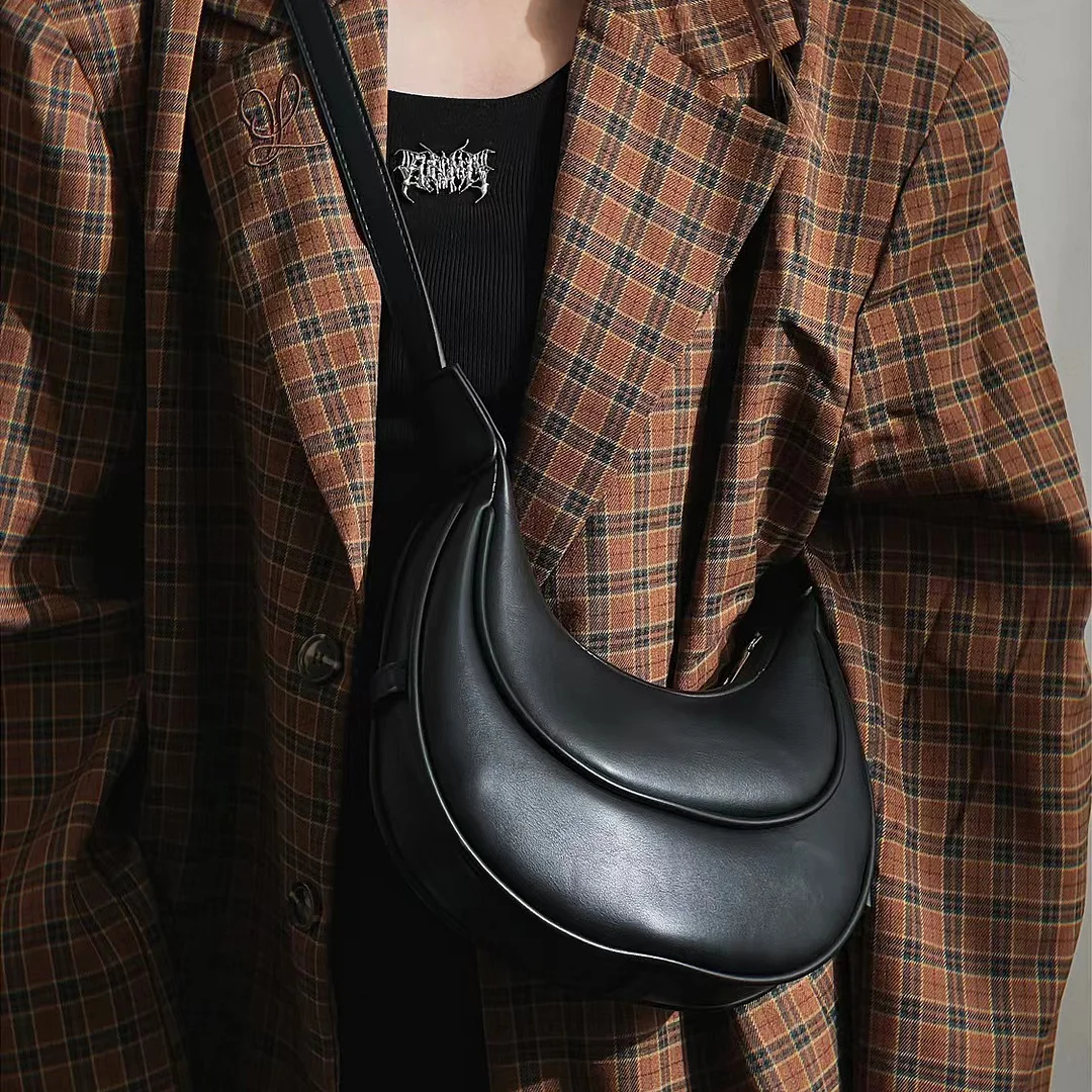 Danccia O-CLARE CROSSBODY BAG