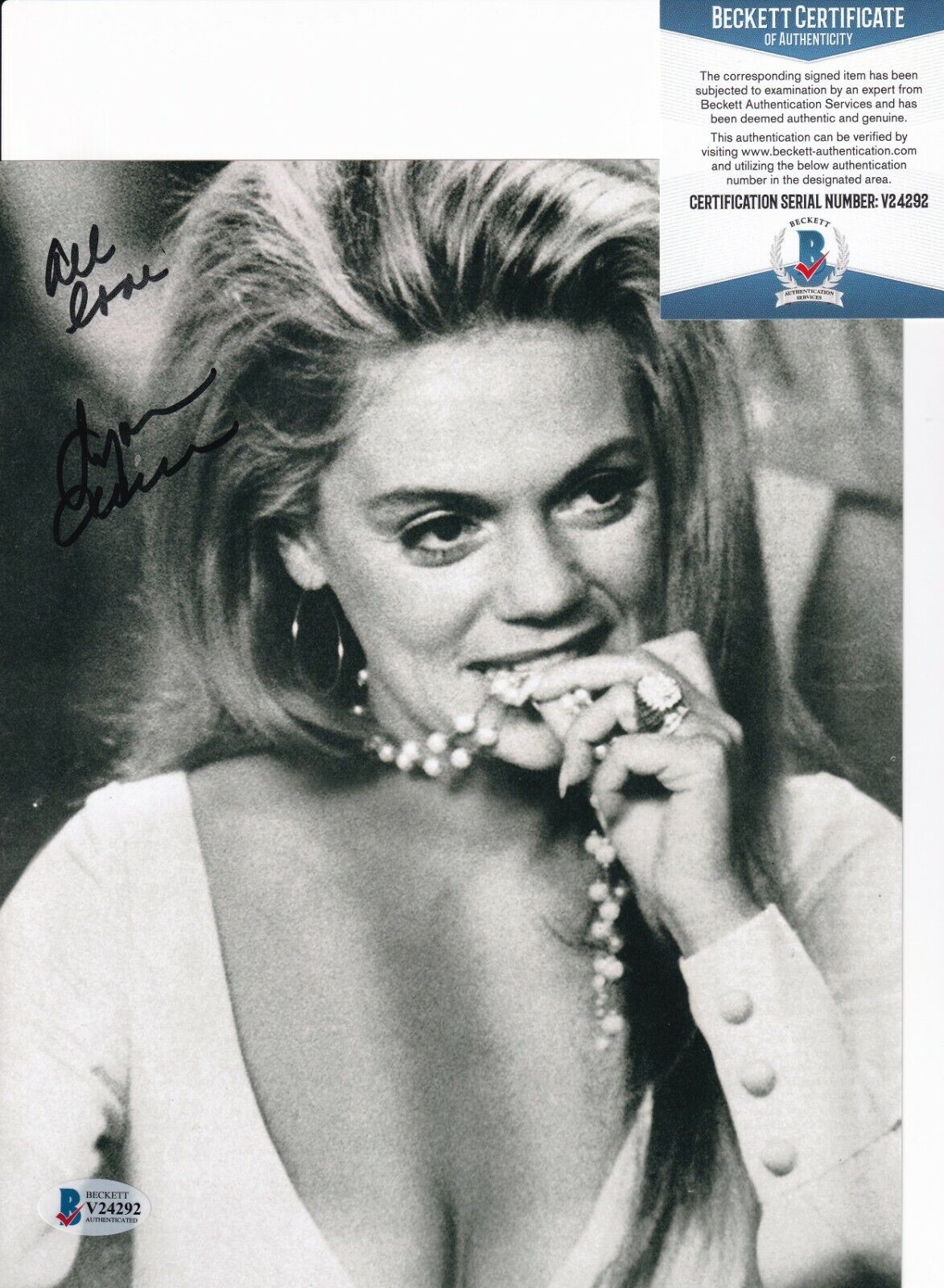 DYAN CANNON signed (HEAVEN CAN WAIT) Actress 8X10 Photo Poster painting BECKETT BAS V24292