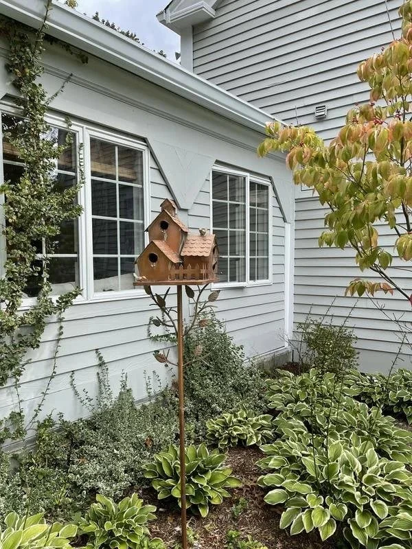 Last Day 70% OFF - Birdhouse Garden Stakes