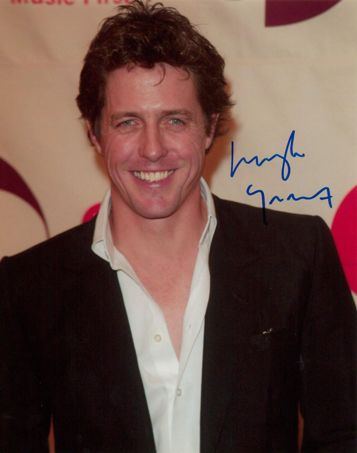 HUGH GRANT AUTOGRAPH SIGNED PP Photo Poster painting POSTER