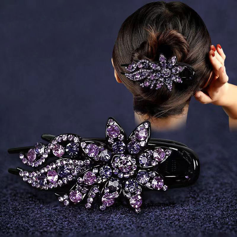 Chic Vintage Rhinestone Flower Hair Clip Barrette - Glamorous Bridal Wedding Accessory for Brides and Parties - Dazzling Sparkle and Secure Hold