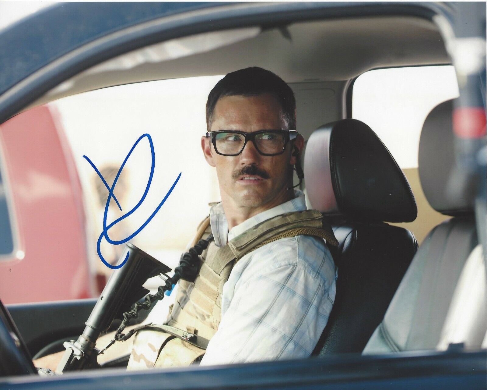 ACTOR JEFFREY DONOVAN SIGNED 'SICARIO' 8x10 MOVIE Photo Poster painting W/COA BURN NOTICE