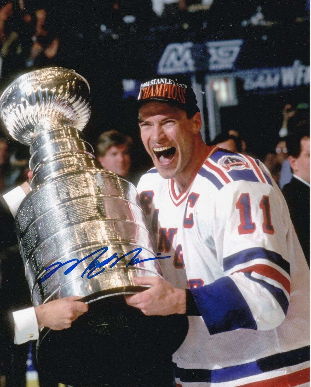 MARK MESSIER SIGNED AUTOGRAPH 8X10 Photo Poster painting NEW YORK RANGERS