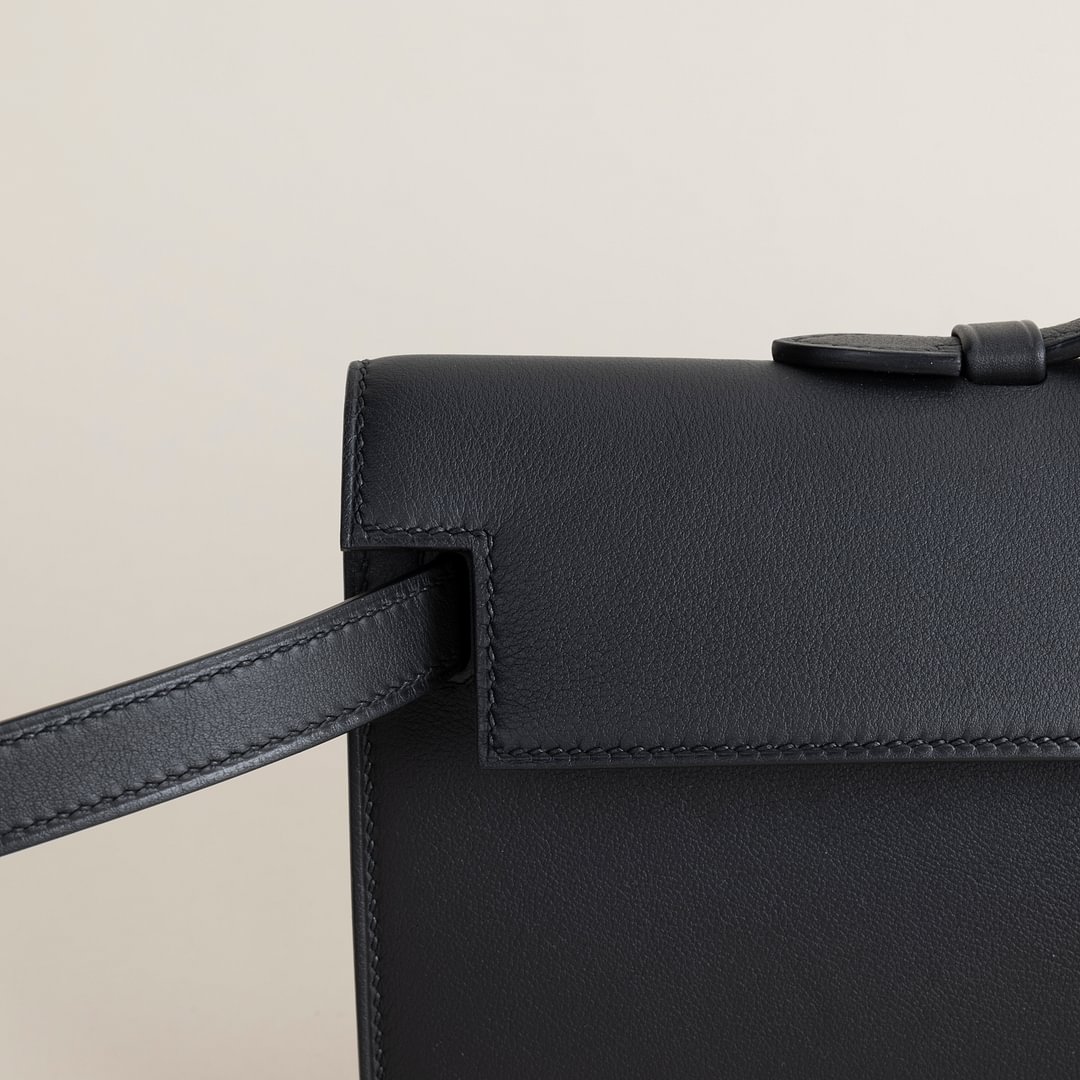 Kelly cut  Swift &nbsp;CC89 Noir&nbsp;GHW