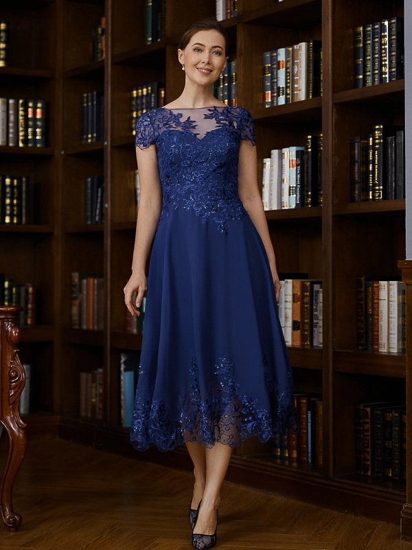 Lussooy Chic Chiffon Bateau Neck Embroidery Short Sleeves Beaded Mother of The Bride Dress 
