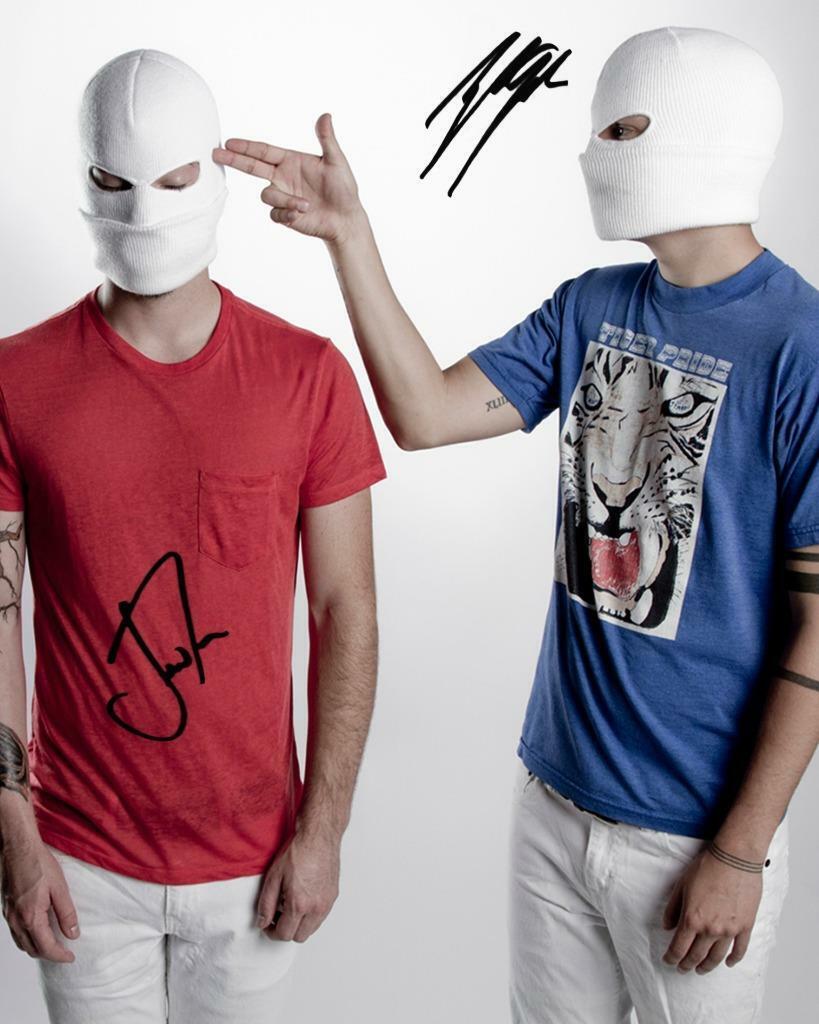 Twenty One Pilots SIGNED AUTOGRAPHED 10 X 8