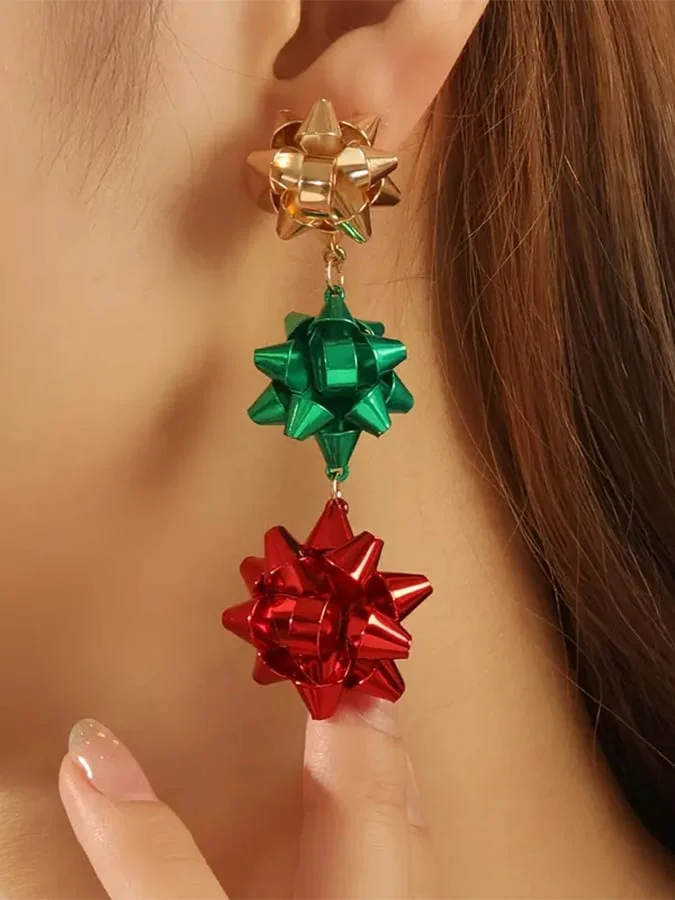 Women's Vintage Metal Christmas Flower Earrings