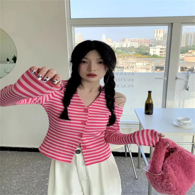 Uveng Uveng New Striped V-Necked Long-Sleeved Knitted Cardigan Female Red Ins Wind Short Dress