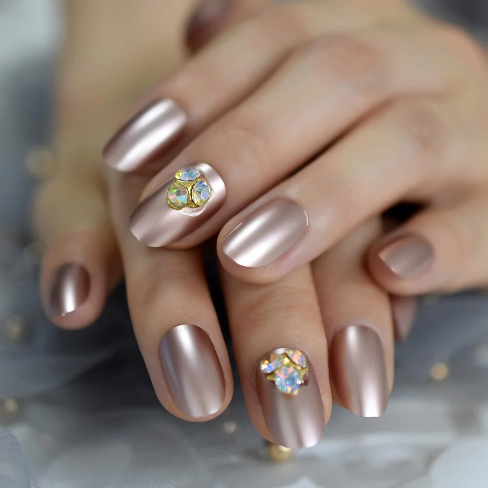 Ombre Glitter Faux Ongles White French Tips Stiletto Custom Deisgner False Nails with Rhinestones Bowknot Decoration-Nail Inspo