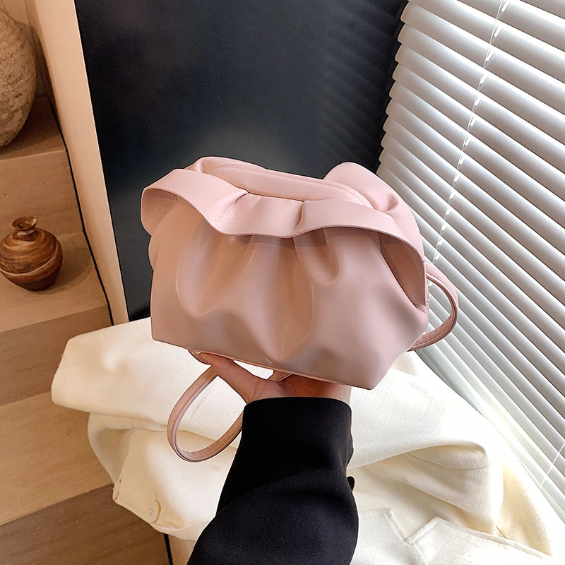 Women’s Medium Pu Leather Solid Color Vacation Classic Style Sewing Thread Square Buckle Crossbody Bag