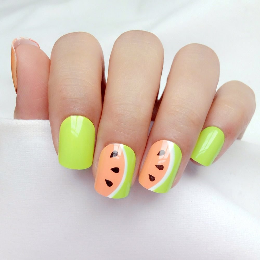 24Pcs Short Square Artificial Fake Nails DIY Press On False Nails With Design Acrylic Full Cover Tips Manicure Tool