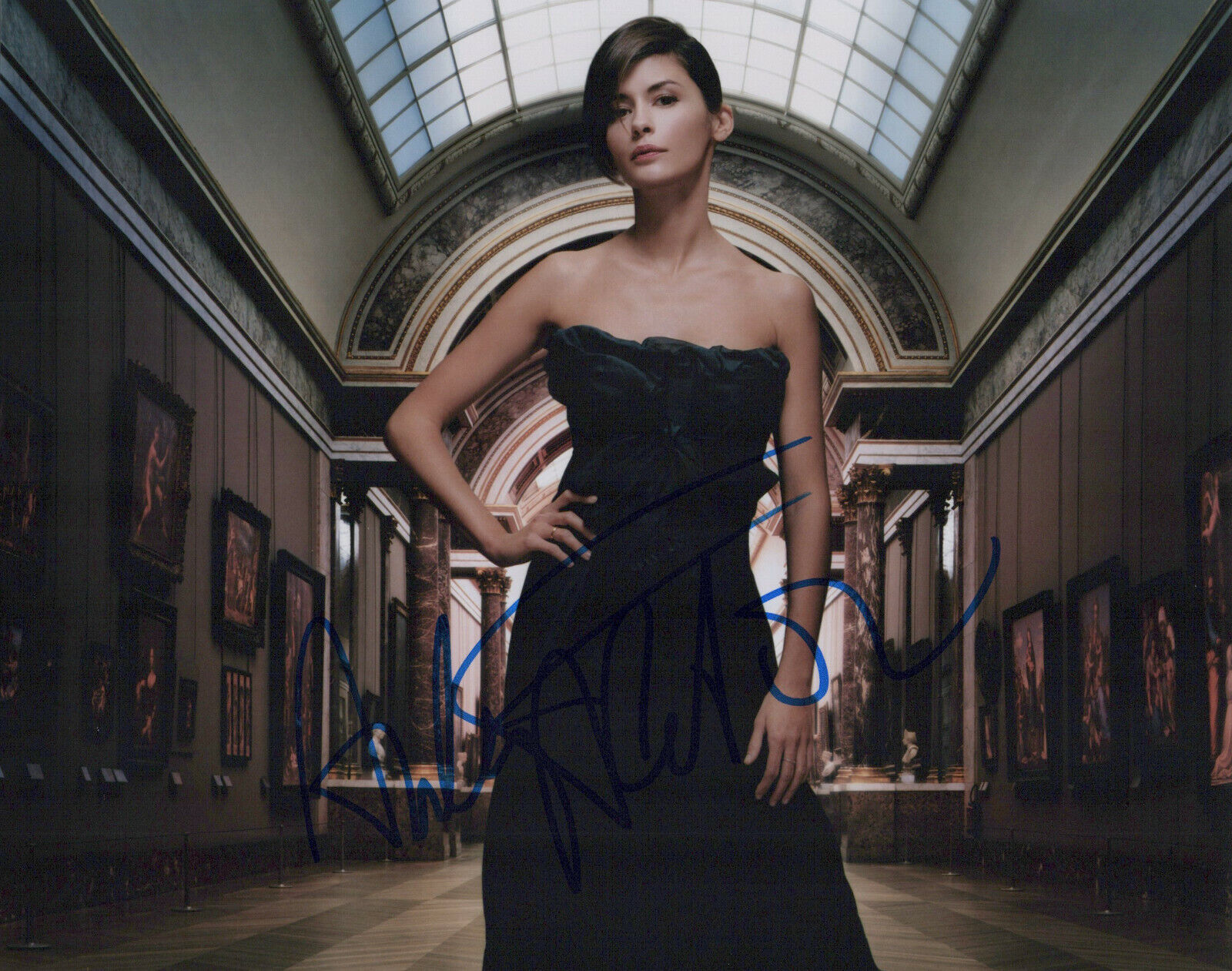 Audrey Tautou signed 8x10 Photo Poster painting In-person