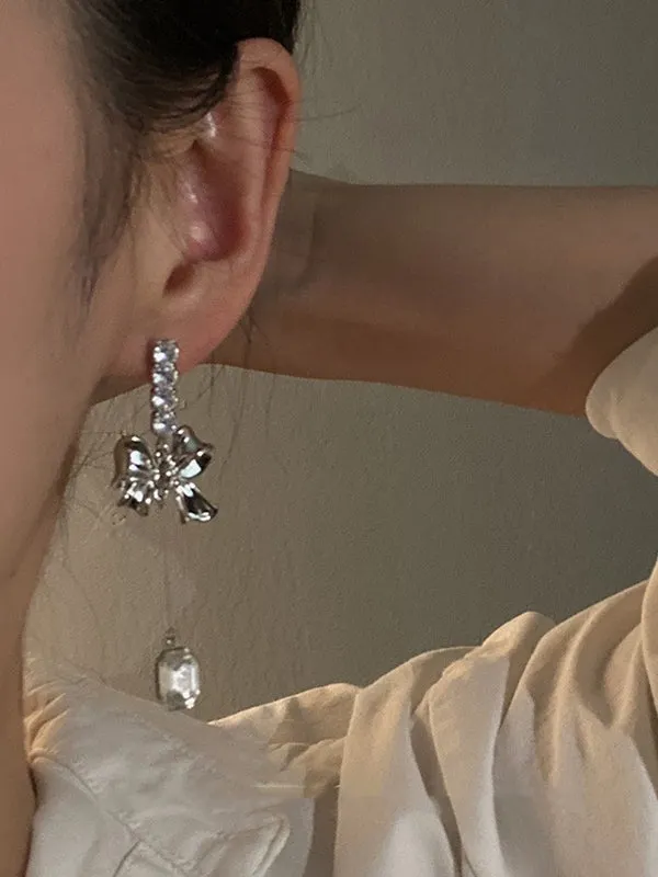 Brownm zircon pendant earrings with bow