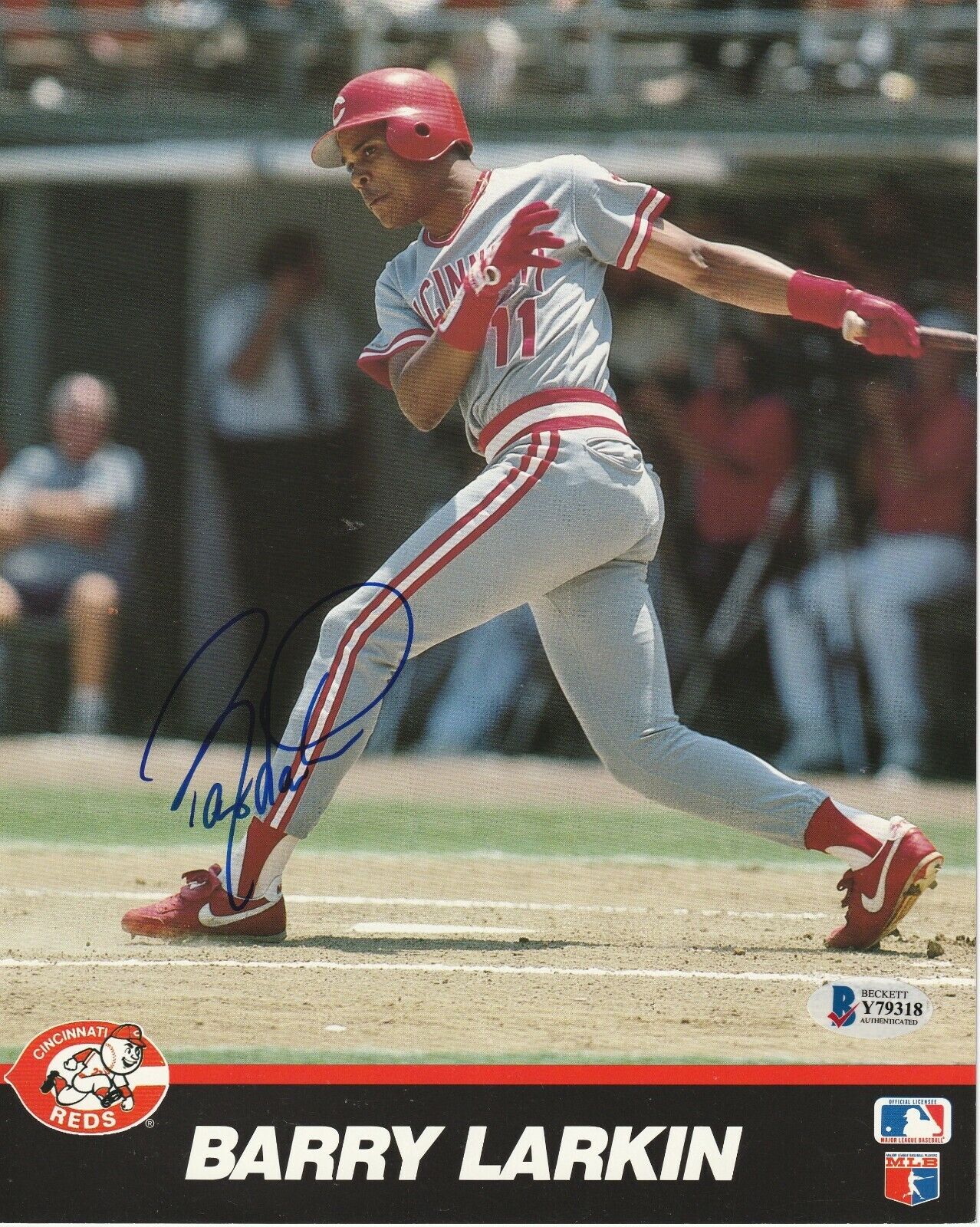 BARRY LARKIN Signed Cincinnati REDS 8x10 Photo Poster painting with Beckett COA