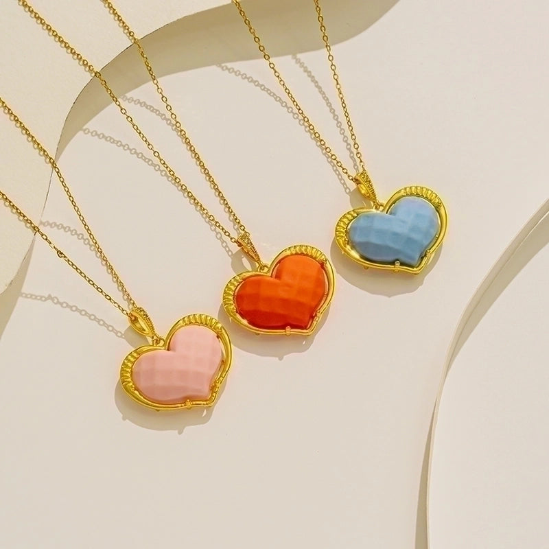 Elegant Heart Shape Stainless Steel Resin Plating 18k Gold Plated Pendant Necklace